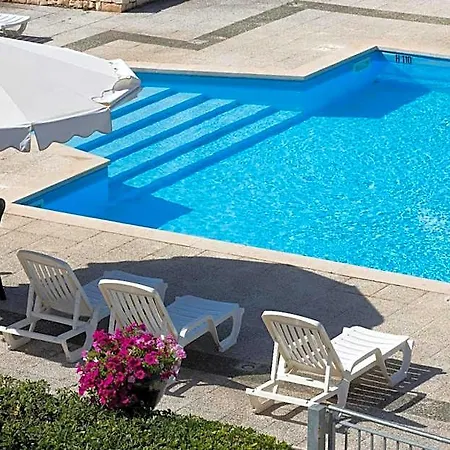 Ramapendula Hotel
