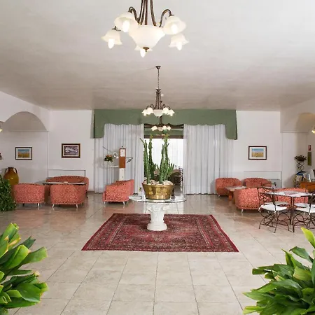 拉玛朋杜拉酒店 酒店 阿尔贝罗贝洛